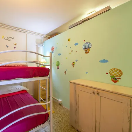 Roberta & Garden Villa