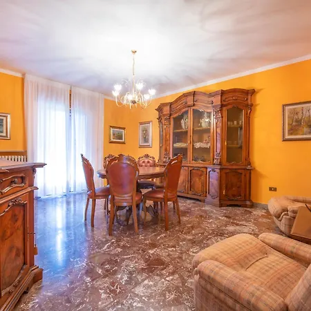 Villa Roberta & Garden Vestenanova